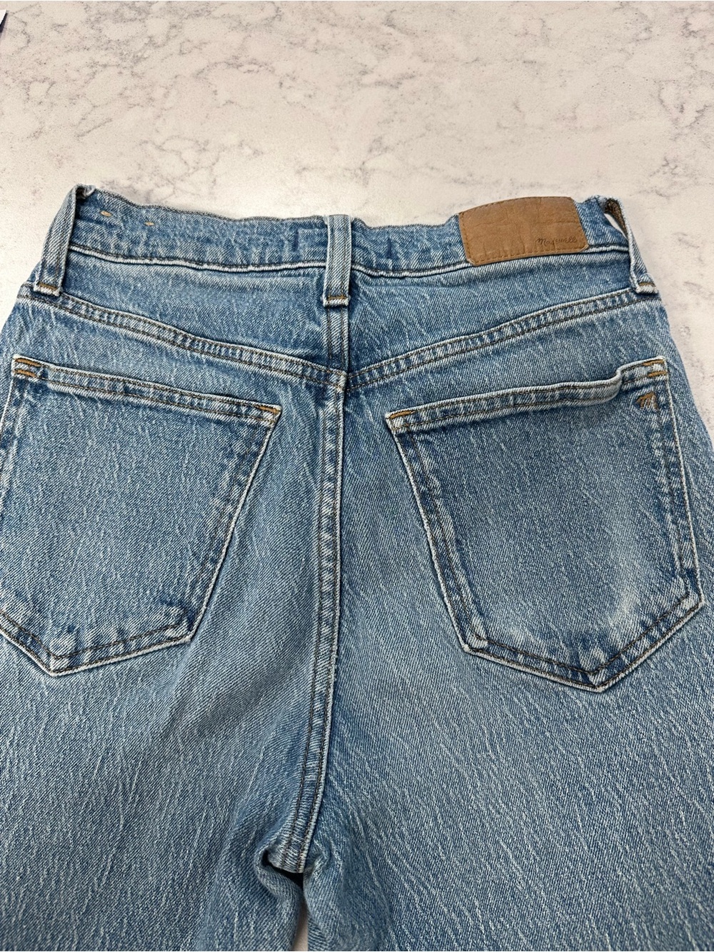 Madewell Straight Leg Jeans in Light Blue and Dark Accents - Picture 4 of 8